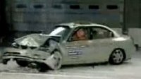  Crash Test Hyundai Elantra XD