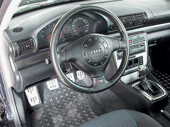 Audi 4 1,8