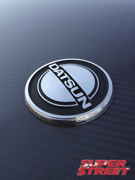     Nissan  Datsun 240Z