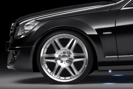 Brabus представил программу тюнинга для Mercedes Benz C-класса