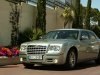 - Chrysler 300: Hemi 