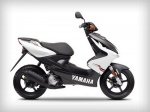  Yamaha Aerox R 2
