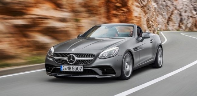Mercedes-Benz переименовал родстер SLK