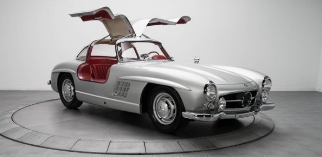 Эксклюзивный Mercedes полувековой давности продали почти за $2 млн