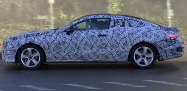 Новое купе Mercedes E-Class впервые показали на видео