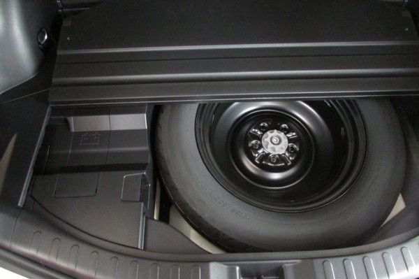 Свежий RAV4 Гибрид доступен для тест-драйва в Toyota ВиДи Эстакада