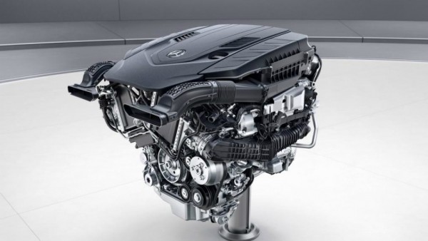 «Мерседес» С-класса обретет свежий V8 и самый производительный дизельный агрегат