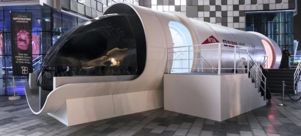 Полномасштабный макет капсулы Hyperloop.