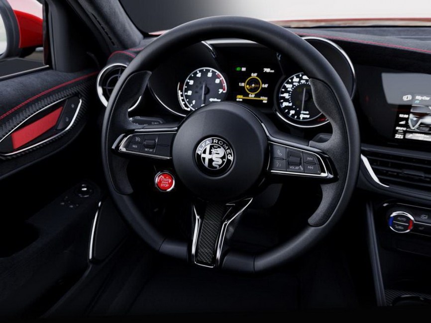Alfa Romeo выпустит новую версию купе Giulia GTA