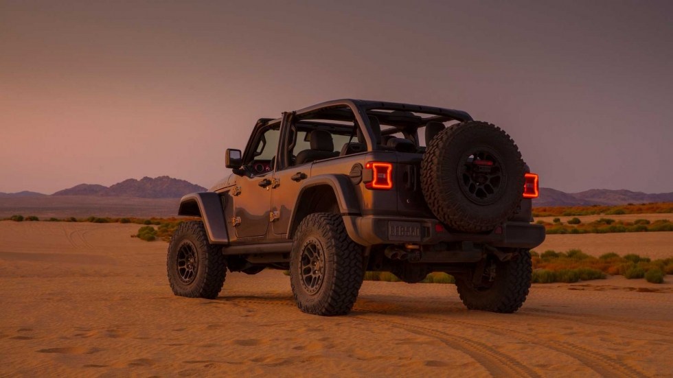 Jeep решил расширить моторную гамму Wrangler: внедорожник получит V8