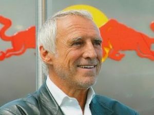 Глава ФИА представил обладателя команды Red Bull фанатиком автомобильного спорта