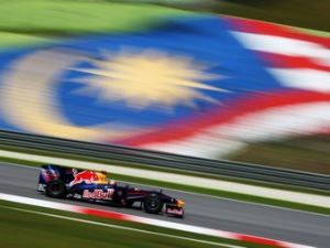 Малайзия задумалась о выполнении ночной автогонки Формулы-1
