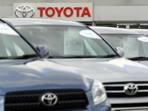 Тойота и Хонда уменьшат изготовление в Англии из-за нехватки компонентов