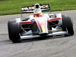 Мики Монрас выиграл вторую гонку Формулы-2
