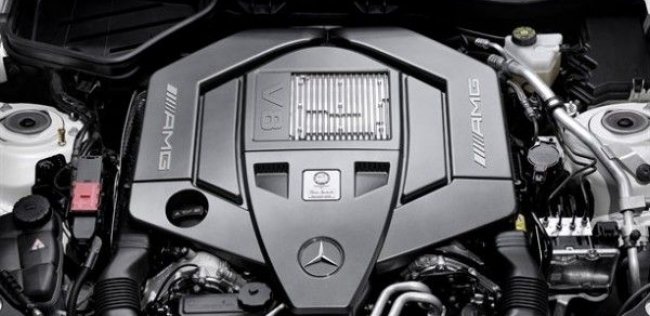 «Заряженный» Mercedes-Benz SLK получит 5,5-литровый «атмосферник»
