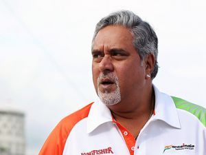 Владелец Force India опроверг сообщения о продаже команды