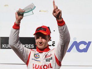 Российский гонщик стал чемпионом Европы Формулы-Abarth