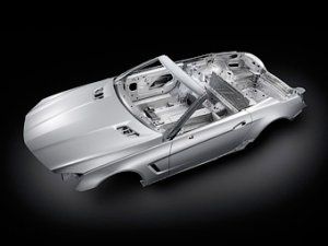 Новый Mercedes-Benz SL станет полностью алюминиевым