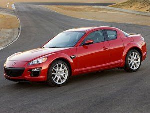 Mazda задумалась о замене спорткаров RX-8 и MX-5 одной моделью