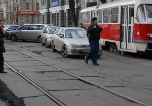 Киев в 2016 году растратит 205 млрд гривен на монтаж 17,6 км трамвайных путей