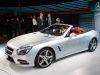 Mercedes-Benz SL стал на 140 кг легче - фото 1