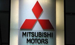Mitsubishi отзывает почти 300 000 автомобилей