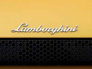 Сотрудник Audi подтвердил появление внедорожника Lamborghini