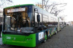 Депутаты нашли 4,5 миллиона гривен, чтобы у Харькова не забрали троллейбусы