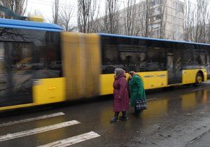 Общественный транспорт в Киеве будет курсировать с интервалом 6-7 минут - мэрия