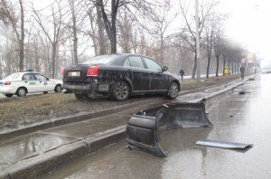 В Киеве произошла масштабная авария: столкнулось пять авто (Фото)