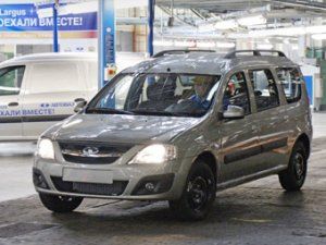 Путин запустил производство универсалов Lada Largus