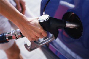 К концу апреля бензин может подешеветь на 50 копеек