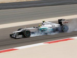 Нико Росберг превзошел гонщиков Red Bull в тренировке Гран-при Бахрейна