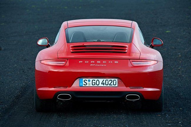 Porsche 911 Carrera наградили призом «red dot award: product design 2012»