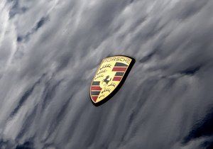 В центре Киева угнали Porsche Cayenne