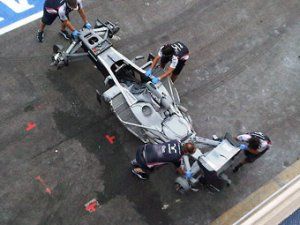 Спаленный Уиллиямс Сенны выселят на старт Гран-при Монако