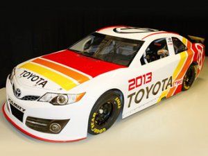 Тойота обновила авто для высочайшего дивизиона NASCAR