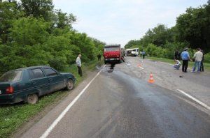 Ужасное ДТП с маршруткой на Запорожье: были убиты четверо подростков и малыш