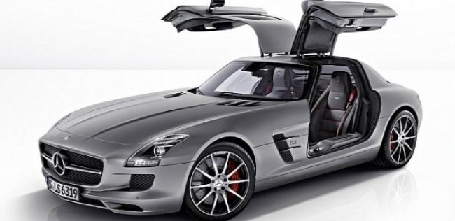 Mercedes-Benz представил трековый вариант суперкара SLS AMG