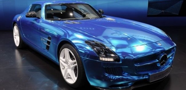 Самой мощной моделью AMG стал электрокар Mercedes-Benz