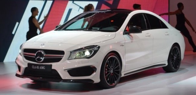 Mercedes-Benz официально представил 360-сильный седан CLA