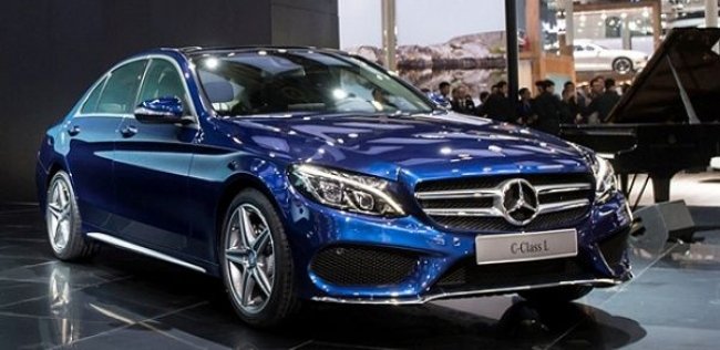 Китай обвинил Mercedes-Benz в завышении цен