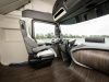Mercedes-Benz оснастил грузовик автопилотом - фото 8