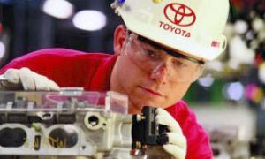 Тойота вновь доказала статус самого крупного во всем мире производителя автомобилей