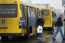 Киевские власти строго смотрят за приватными перевозчиками