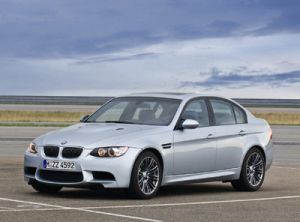 BMW отзывает новую М3