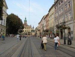 Во Львове 65% дорог требуют полного ремонта