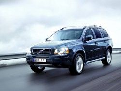 Volvo снизила на 8% стоимость XC90 2009
