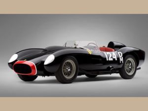 Ferrari 1957 года выпуска принес организаторам аукциона 9 миллионов евро