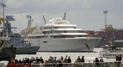 Роман Абрамович приобрел яхту, стоимостью 350 000 000 долларов